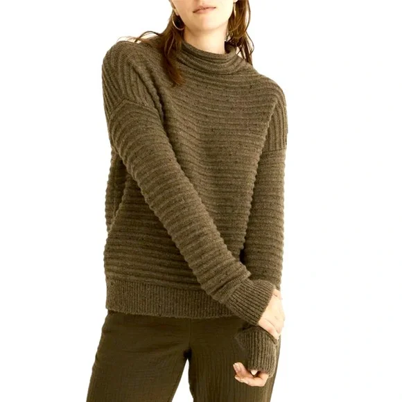 Madewell Olive Green Turtleneck Sweater - Picture 2 of 7